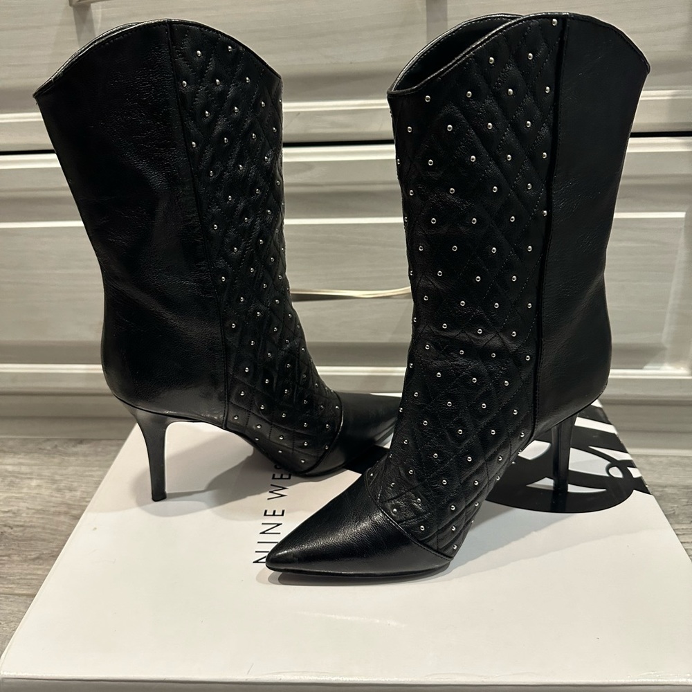 Nine West black leather boots. Size 8